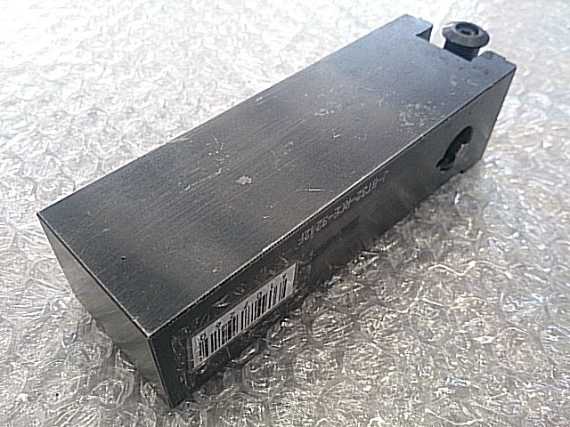 A107260 バイトホルダー サンドビック J-BT32-RCE-3242F_2