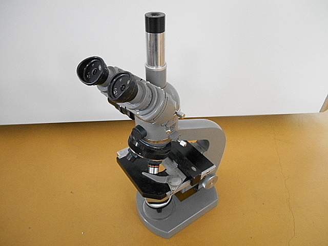 A031372 金属顕微鏡 オリンパス MF_1