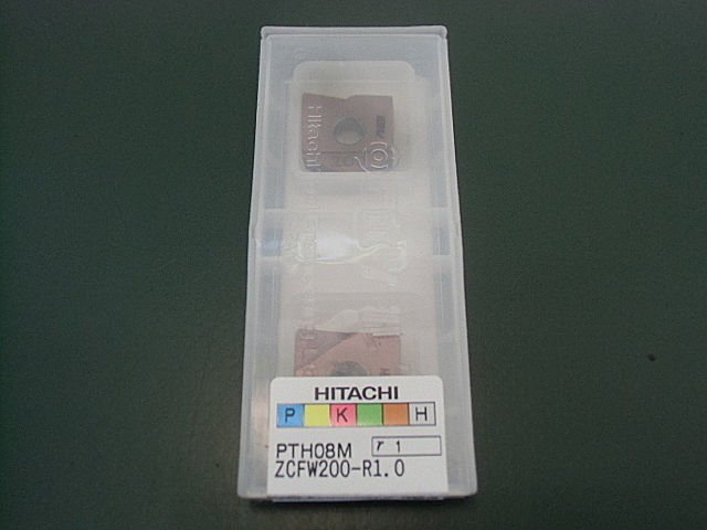 A028156 チップ 日立 ZCFW200-R1.0_0