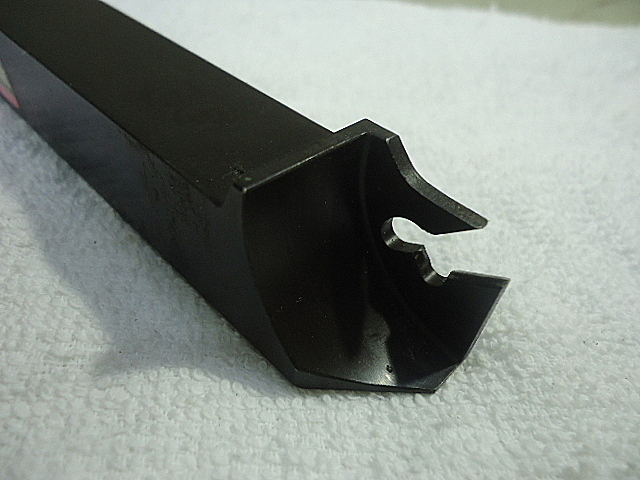 A025641 バイトホルダー 三菱マテリアル UGHR2020K3A_1