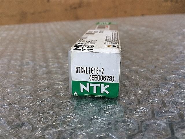 A124062 バイトホルダー 新品 NTK NTGWL1616-2