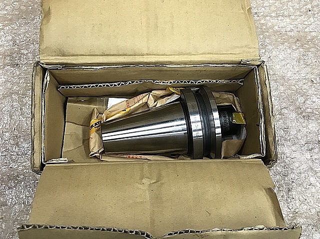 A122246 タップホルダー -- BT50-CAH412-OHC_1