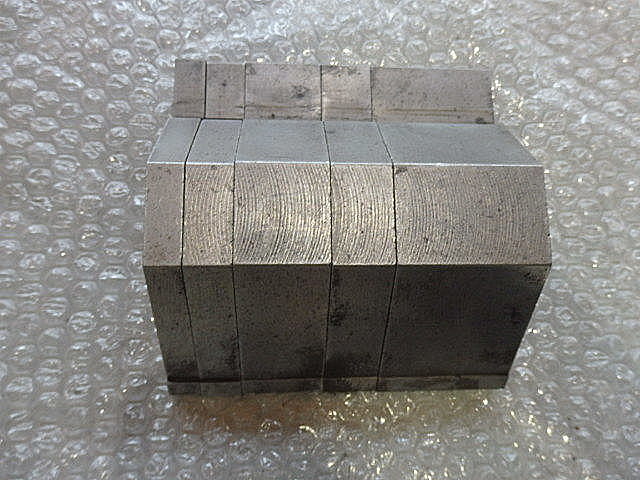H012391 金型１山 --_2
