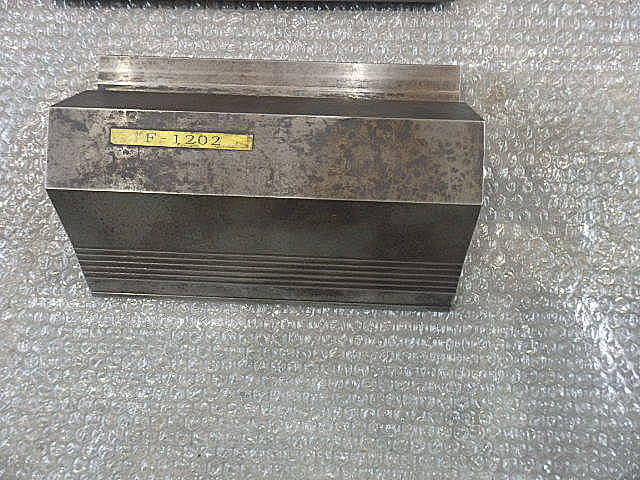 H012388 金型１山 --_2