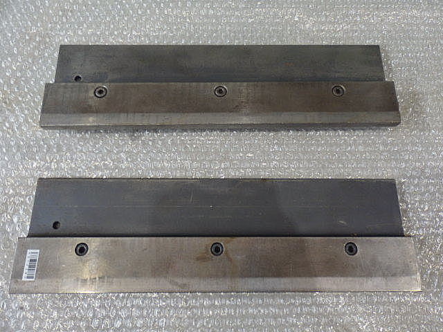 H012385 金型１山 --_1