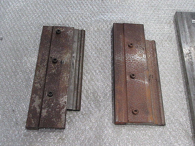 H012376 金型１山 --_1
