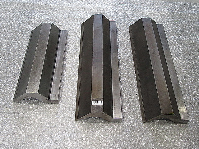 H012371 金型１山 --_3