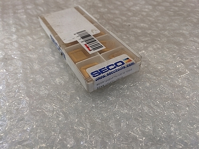 A118798 チップ 新品 SECO TOOL SEKR1203AFTN-ME10_1