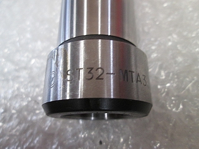 A118147 モールステーパースリーブ 新品 聖和精機 ST32-MTA3_4