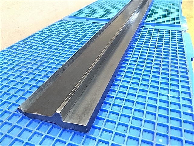 A115696 金型 --_5