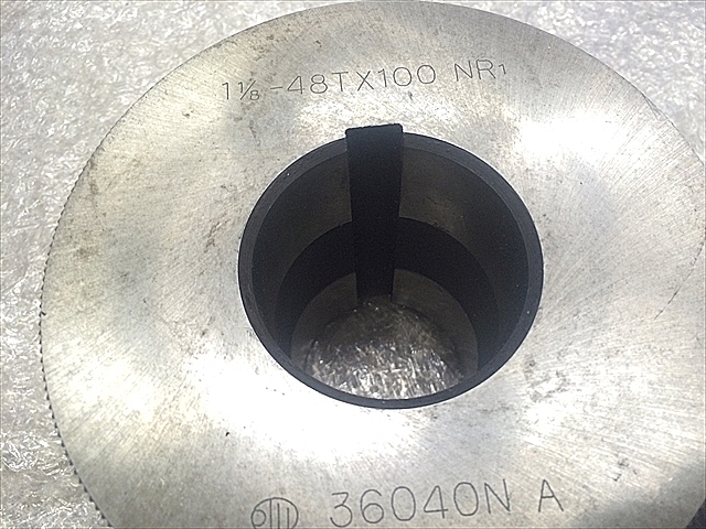 A112268 転造丸ダイス ツガミ 1 1/8-48T×100 NR1_3