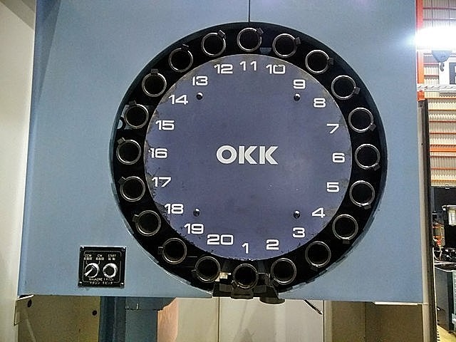 P006878 立型マシニングセンター OKK VM4_10