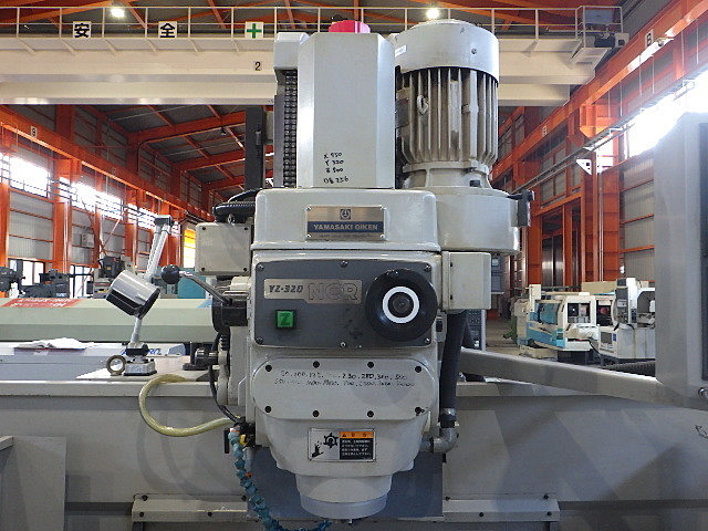 H015049 NC立フライス 山崎技研 YZ-320NCR | 株式会社 小林機械