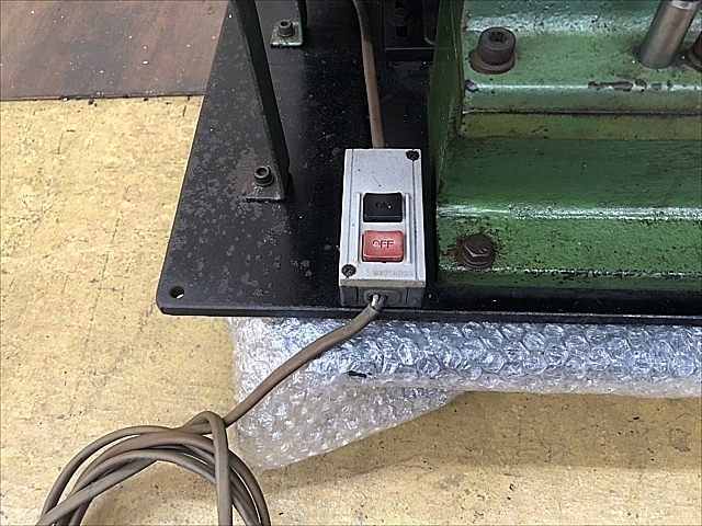 C109166 卓上複合旋盤 西田製作所 LMD-1000 | 株式会社 小林機械 C109166 卓上複合旋盤 西田製作所 LMD-1000 | 株式会社 小林機械