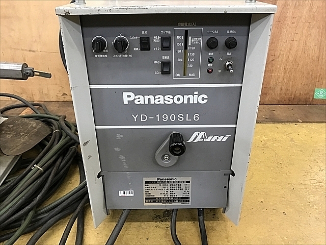 C104170 半自動溶接機 松下電気産業 YD-190SL6 | 株式会社 小林機械 C104170 半自動溶接機 松下電気産業 YD-190SL6 | 株式会社 小林機械