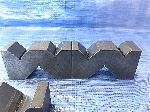 Z048845 Vブロック他１山 --_1