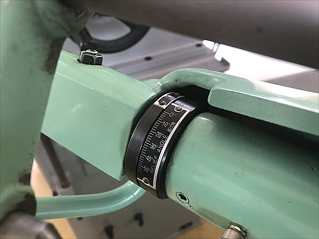 C102319 ドリル研削盤 藤田製作所 DG50B | 株式会社 小林機械 C102319 ドリル研削盤 藤田製作所 DG50B | 株式会社 小林機械