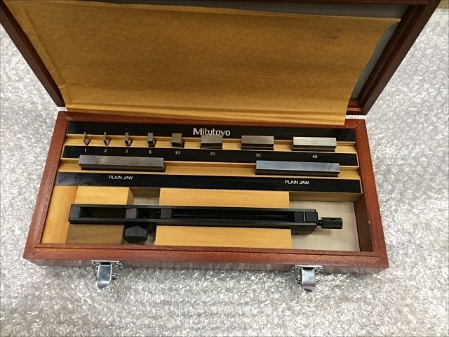 C101619 ブロックゲージ用治具 ミツトヨ BM1-8C-0(516-118-30) | 株式
