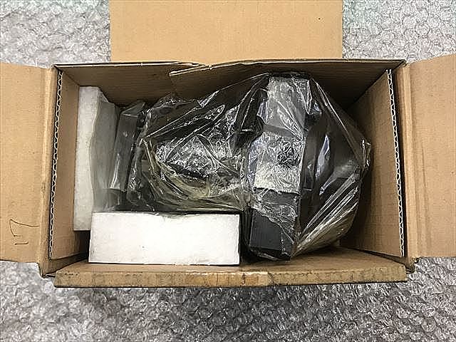 C118891 回転ホルダー 新品 共立精機 T129-530-003-03-1