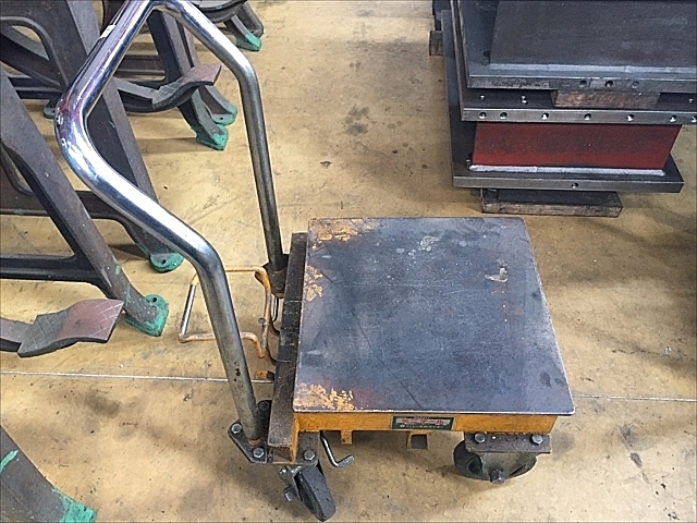 A137140 テーブルリフター 大阪タイユー ﾐﾆﾃｰﾙ_0