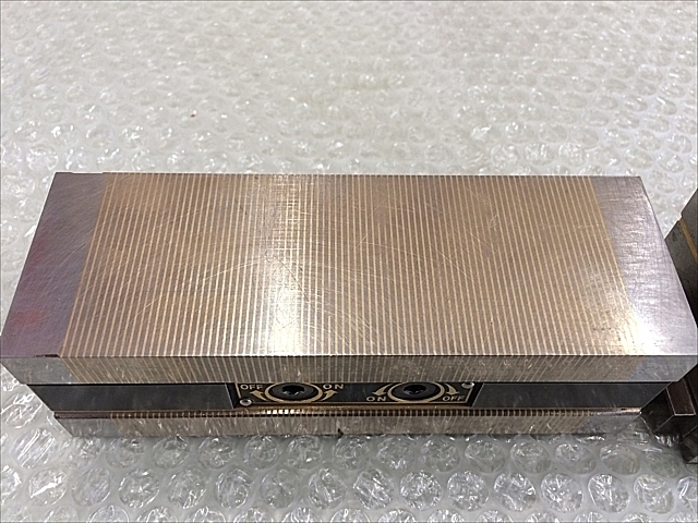 A136330 両面吸着永磁ブロック カネテック KPB-2F15B | 株式会社 A136330 両面吸着永磁ブロック カネテック KPB-2F15B | 株式会社