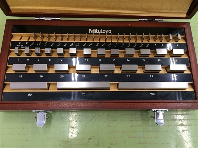 A135631 ブロックゲージ ミツトヨ BM1-47-2(516-960) | 株式会社 小林機械