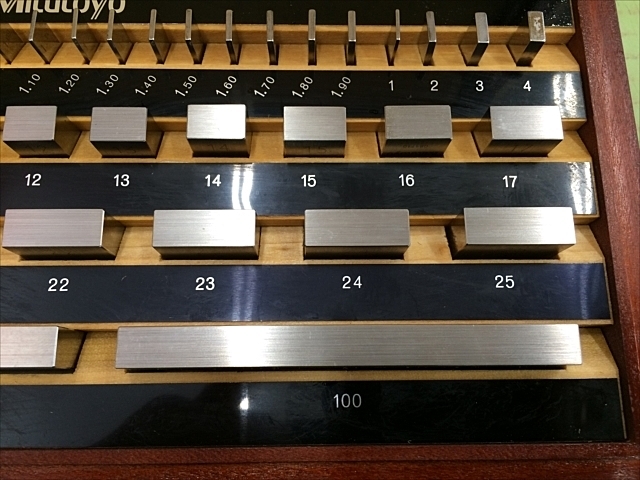 A135631 ブロックゲージ ミツトヨ BM1-47-2(516-960) | 株式会社 小林機械