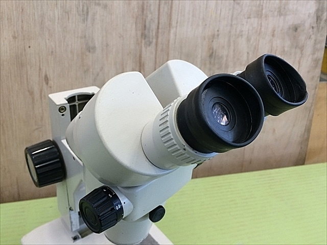 ニコン・ズーム式実体顕微鏡 SMZ-2B リング照明付き ニコン・ズーム式実体顕微鏡 SMZ-2B リング照明付き