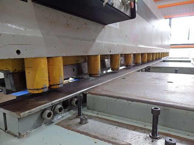 335264_1.jpg