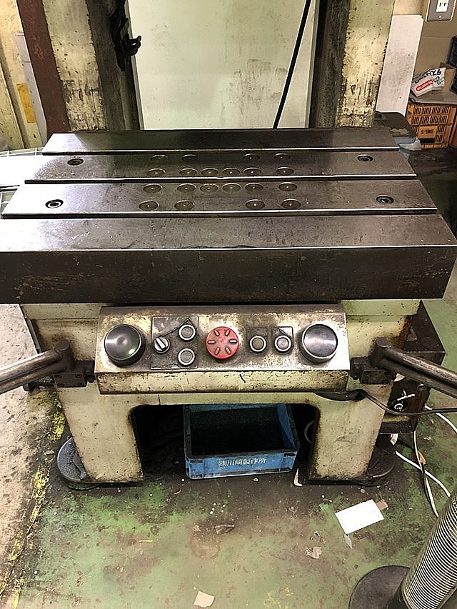 G004430 C型プレス コマツ OBS60-3 | 株式会社 小林機械