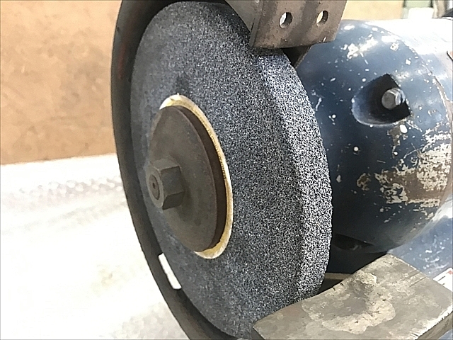 富士電機｜FDK 卓上電動研磨機 両頭グラインダー BG-4 - 中古｜機械のトータルコーディネートなら神谷商事株式会社へ