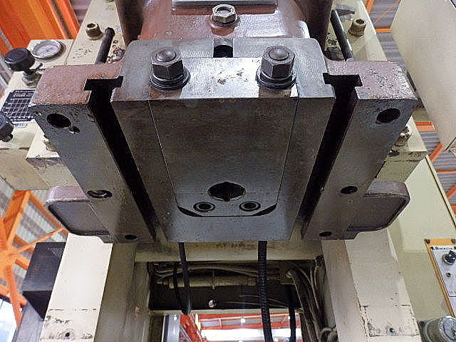 H013240 Ｃ型プレス アマダ TP-45_5