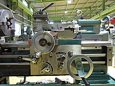 H012697 汎用旋盤 立谷川工業 TL-550G | 株式会社 小林機械 H012697 汎用旋盤 立谷川工業 TL-550G | 株式会社 小林機械