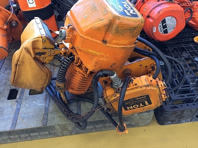 A122680 電動チェーンブロック KITO ES-443 | 株式会社 小林機械 A122680 電動チェーンブロック KITO ES-443 | 株式会社 小林機械