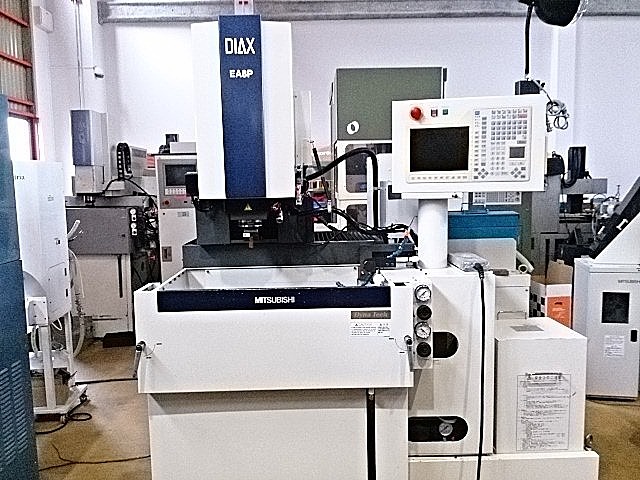 P005632 ＮＣ放電加工機 三菱電機 EA8PM_0