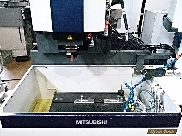 P005632 ＮＣ放電加工機 三菱電機 EA8PM_1