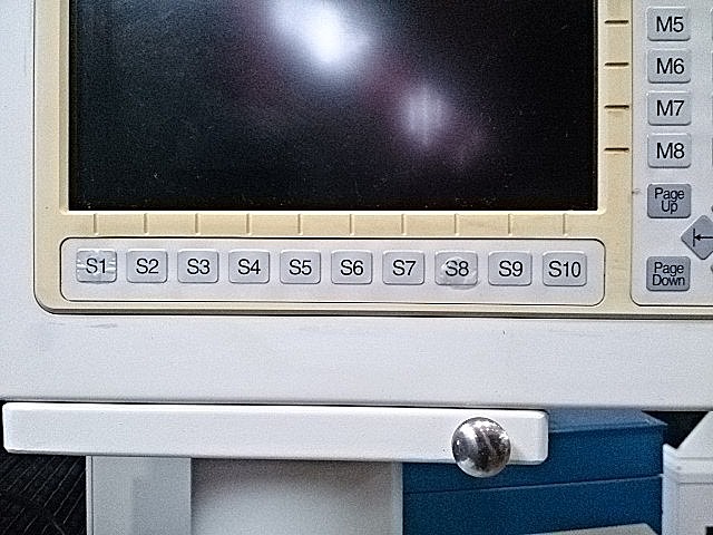 P005632 ＮＣ放電加工機 三菱電機 EA8PM_8