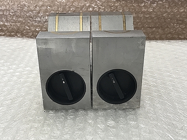 A121495 Ｖブロック カネテック KMV-80A_2