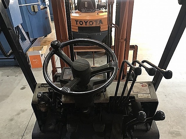 H012518 フォークリフト トヨタ 5FG15 | 株式会社 小林機械