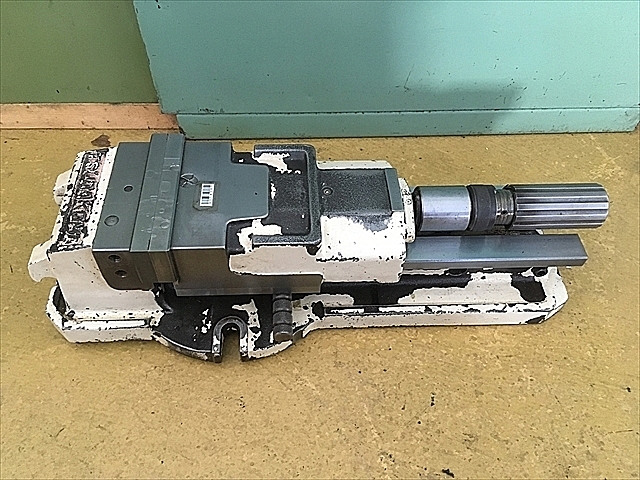 A118207 油圧バイス 津田駒 VH-150_0