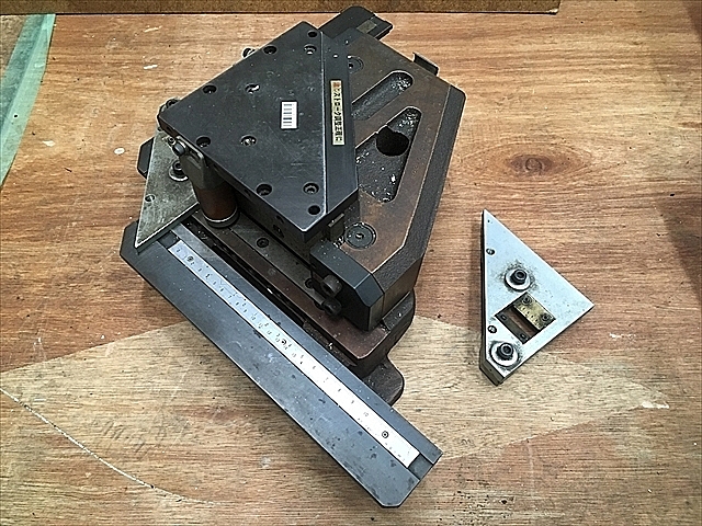 Z044768 コーナーカット 富士機工 150_0