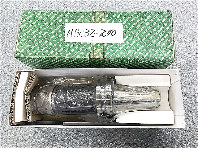 A117883 ミーリングチャック 新品 マンヨーツール BT50-MMC32-200_0