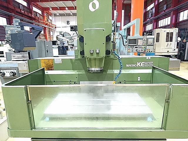 P005513 ＮＣ立フライス 牧野フライス製作所 KE-55_1