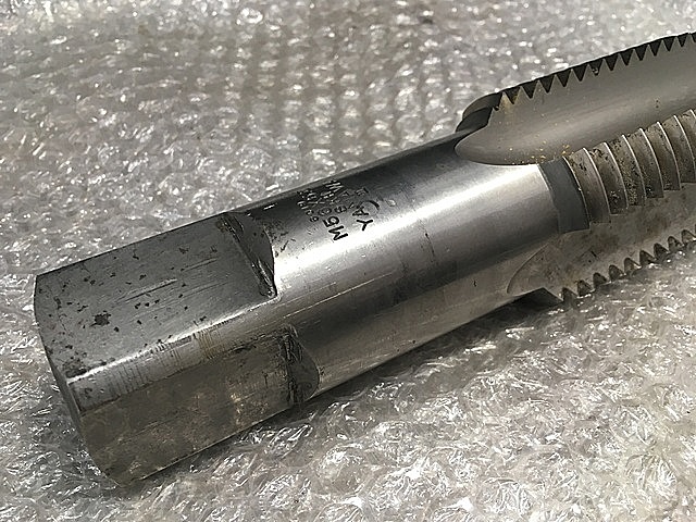 Z013536 大径タップ YAMAWA M56×5.5_2