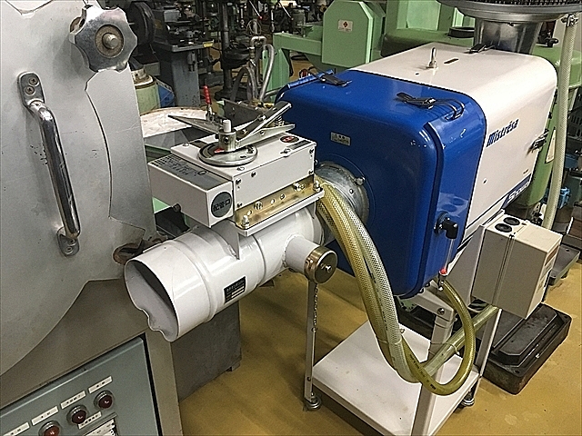痩身機械LW-202 マルチビューティー機器(値下げ中 ニュースライドフィットEX 4インチキャスター（後ダブル）タイプ