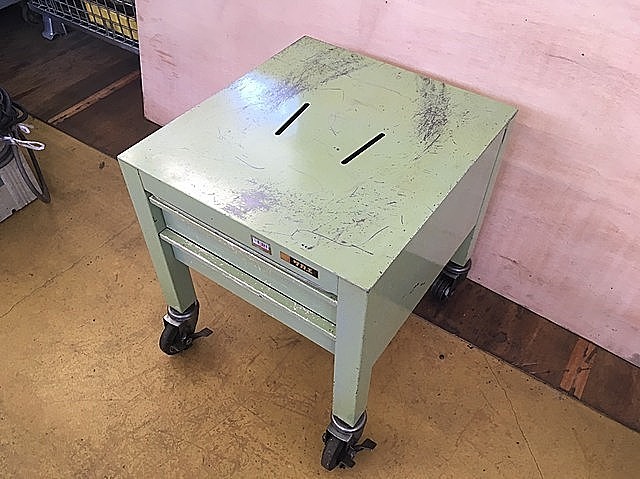 A114915 ボール盤台キャビネット サカエ_1