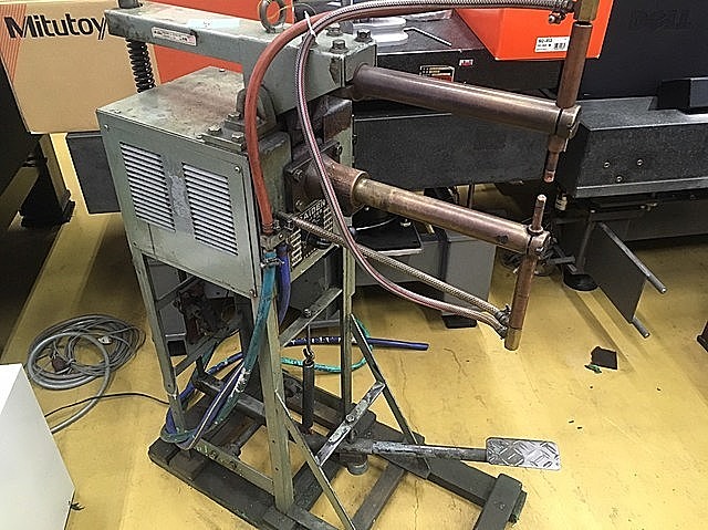 西P◎DAIDEN スポット溶接機 SU-7★3J-758