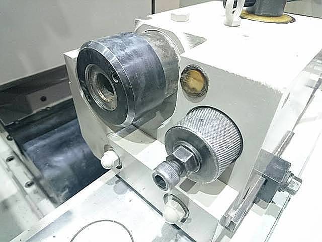 P005373 ＮＣ円筒研削盤 岡本工作 OGM-250EX_4