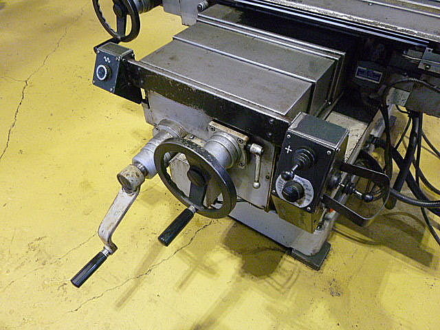 H011703 ひざ型フライス 日立精工 2MW-V_7