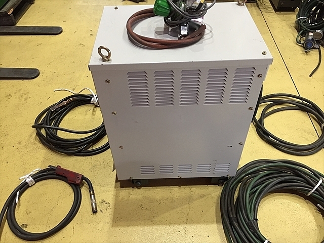 A112034 半自動溶接機 パナソニック YD-350KR2 | 株式会社 小林機械 A112034 半自動溶接機 パナソニック YD-350KR2 | 株式会社 小林機械